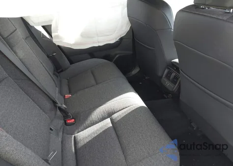 2023 Toyota Crown Xle z USA, uszkodzony, nr VIN JTDAAAAF9P3016054